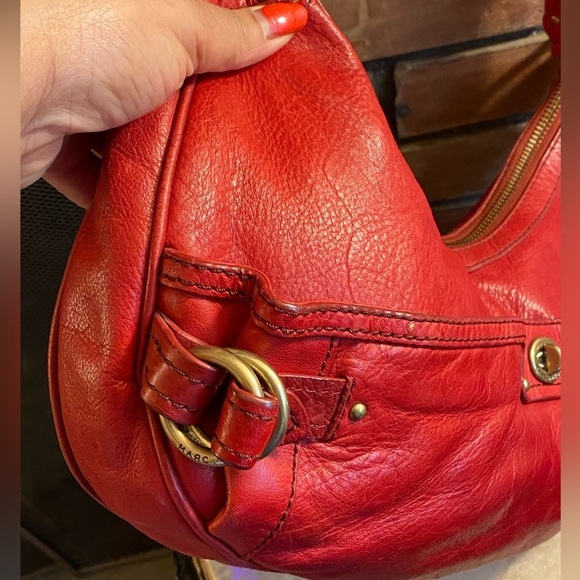 Marc Jacobs Leather Hobo Shoulder Bag - Picture 5 of 16